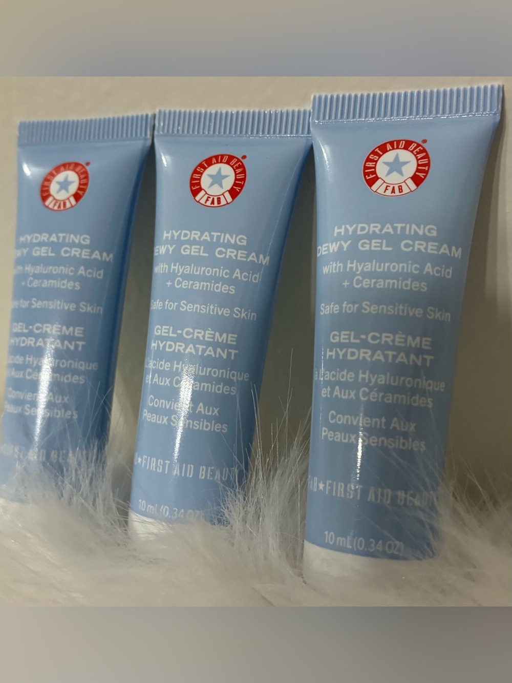 First Aid Beauty Hydrating Dewy Gel Cream - 10 ML 3 Pack